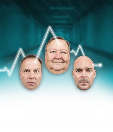 Kolme miehen päätä, joilla on vaihtelevat kasvonilmeet, on sijoitettu tiilenpunaista taustaa vasten, ja niiden läpi ja ympärillä kulkee valkoinen EKG-sydänlyöntiviiva.