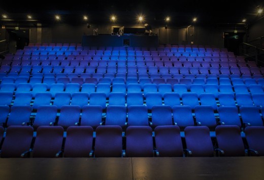 Helsingin Kaupunginteatterin Nykyesityksen näyttämö – avoin haku kesäresidenssiin vuodelle 2027 