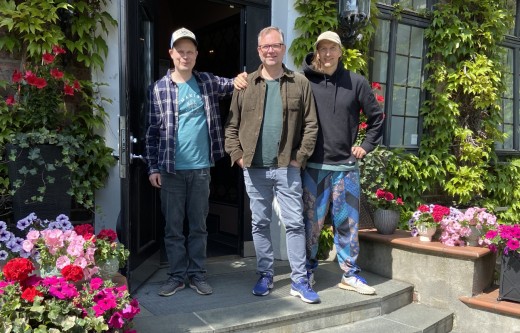 Ihmisellisen ilon perässä